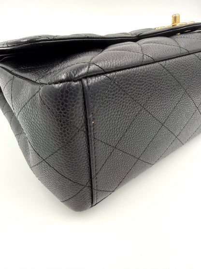 Chanel Timeless Maxi Double Flap Caviar schwarz GHW