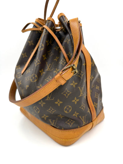 LOUIS VUITTON Sac Noe Grande Monogram Canvas