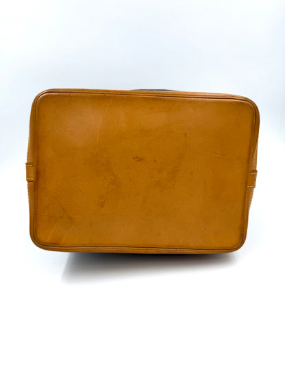 LOUIS VUITTON Sac Noe Grande Monogram Canvas