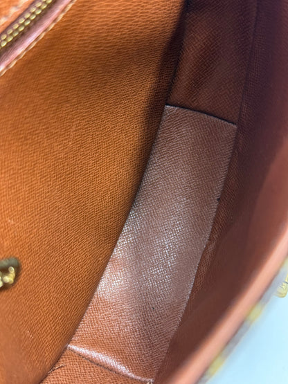 LOUIS VUITTON Chantilly PM Monogram Canvas