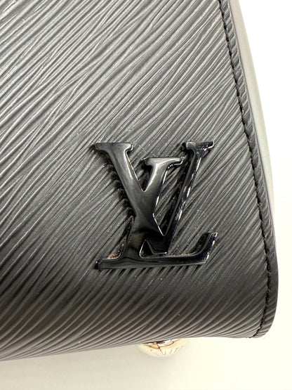 LOUIS VUITTON Cluny BB Epi noir