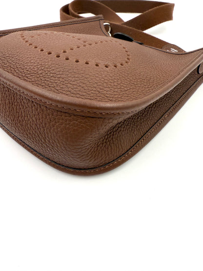 HERMÈS Eveylne 16 Clemenceleder braun