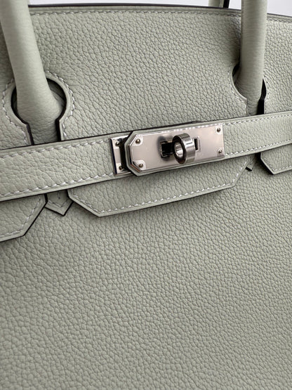 HERMÈS Birkin 30 Togo Gris Neve PHW