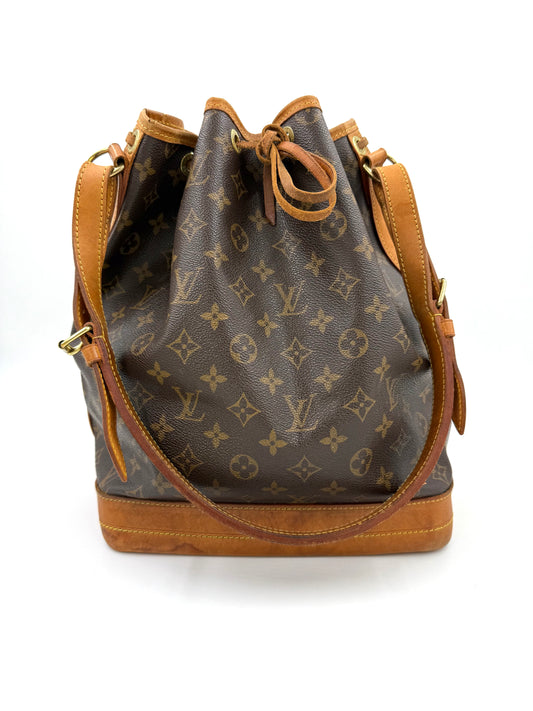 LOUIS VUITTON Noe grande Monogram Canvas