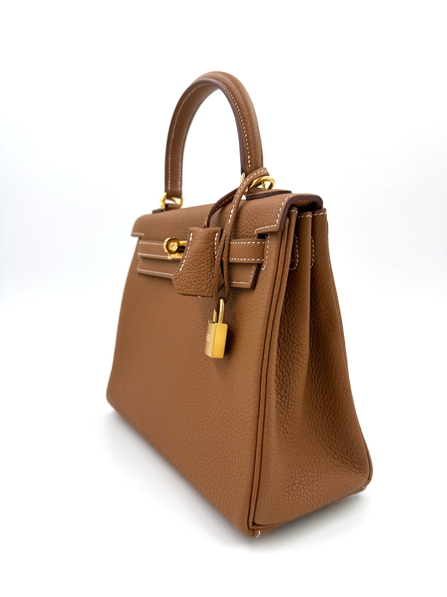HERMÈS Kelly 25 Togo Gold GHW