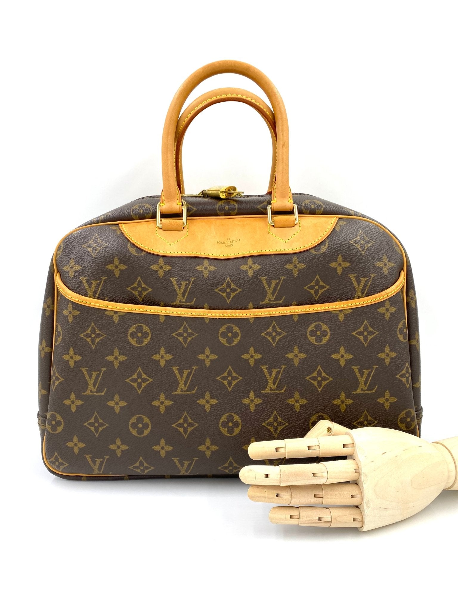 LOUIS VUITTON Deauville Monogram Canvas - Clutch & Macarons - MB0034 - Clutch & Macarons - 