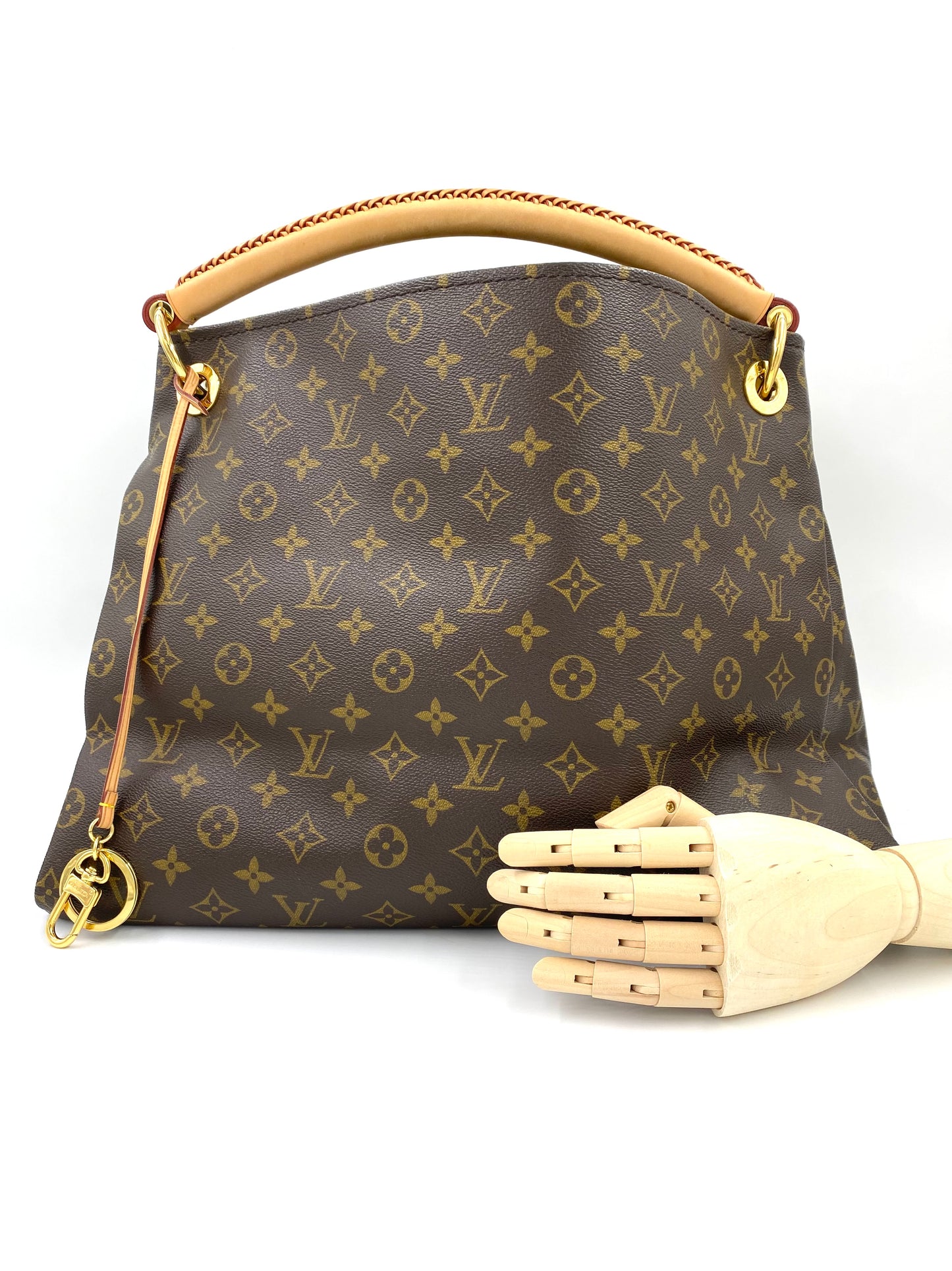 LOUIS VUITTON Artsy MM Monogram Canvas