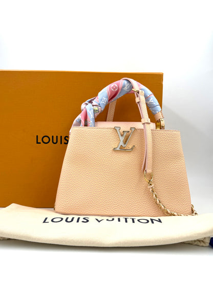 LOUIS VUITTON Capucines BB