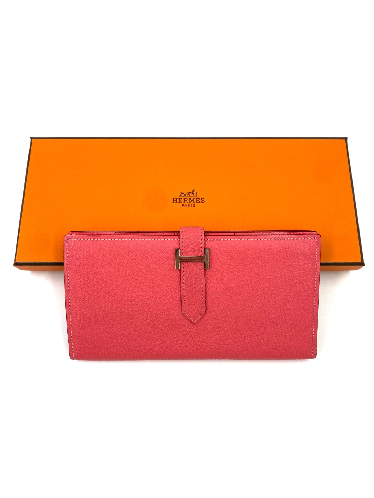 HERMÈS Béarn Wallet Rosé Azalee Mysoreleder - Clutch & Macarons - Stempel A; 2017 - Clutch & Macarons - 