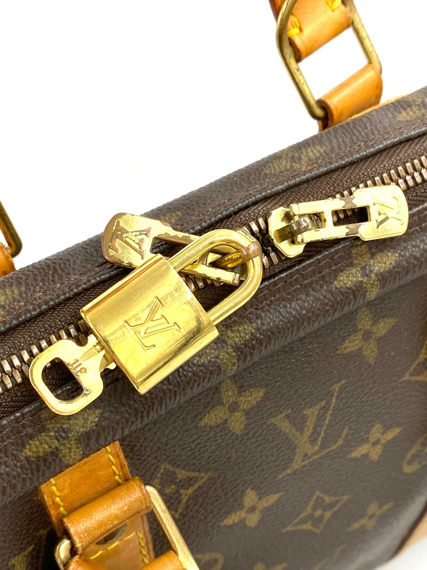 LOUIS VUITTON Porte Documents Monogram Canvas - Clutch & Macarons - TH0937 - Clutch & Macarons - 