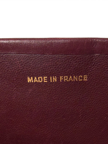 CHANEL Single Flap Square medium bordeaux GHW Prägung „Made in France“ auf feinem Leder innen am Taschenrand