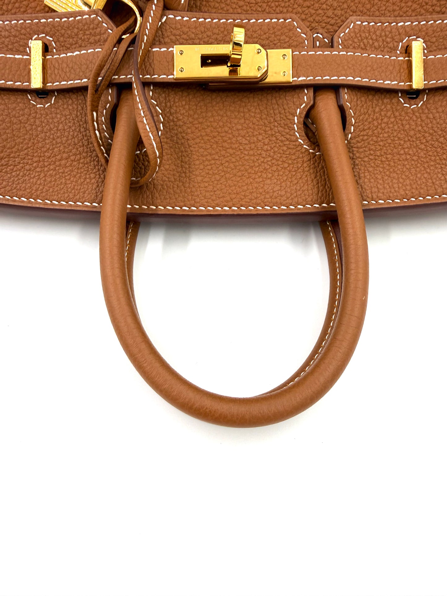 HERMÈS Birkin 25 Togo Gold GHW Fullset detailreiche Handtasche aus genarbtem Leder mit goldfarbenem Verschluss und robustem Henkel