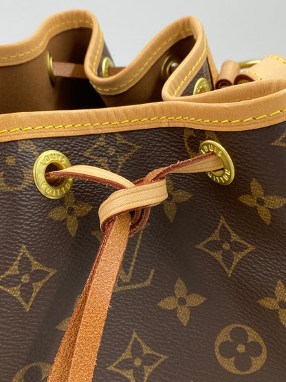 LOUIS VUITTON Noe petit Monogram Canvas - Clutch & Macarons - Chip - Clutch & Macarons - 