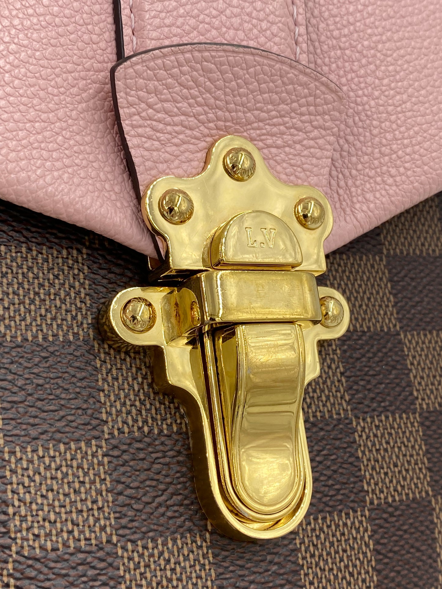 LOUIS VUITTON Rucksack Clapton Damier Ebene Rose Ballerine