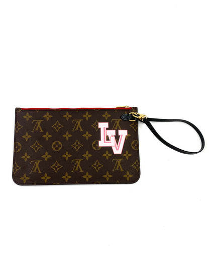 LOUIS VUITTON Pochette Worldtour