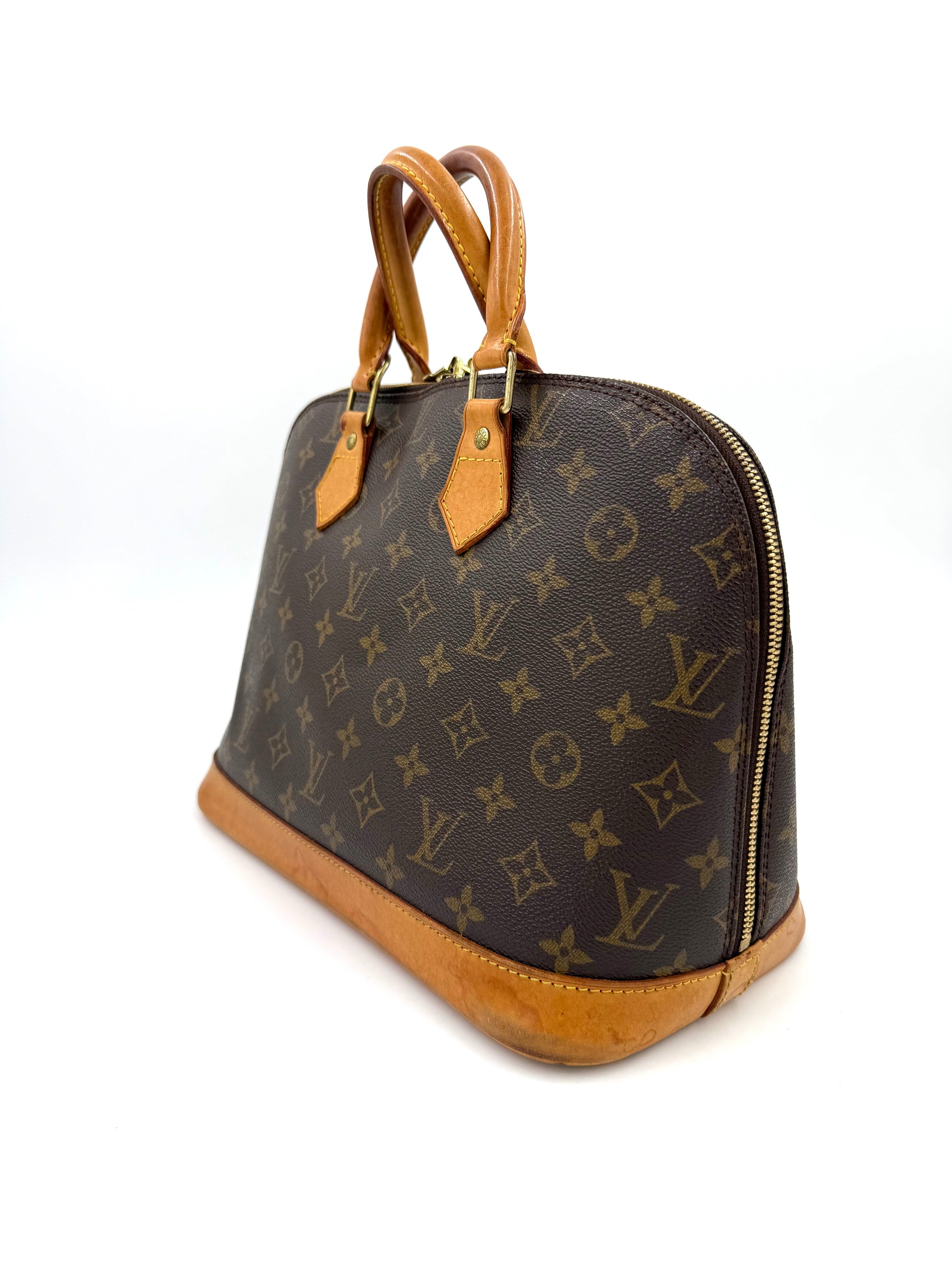 LOUIS VUITTON Alma PM Monogram Canvas elegante Secondhand Designerhandtasche mit braunen Lederakzenten und goldfarbenem Reißverschluss