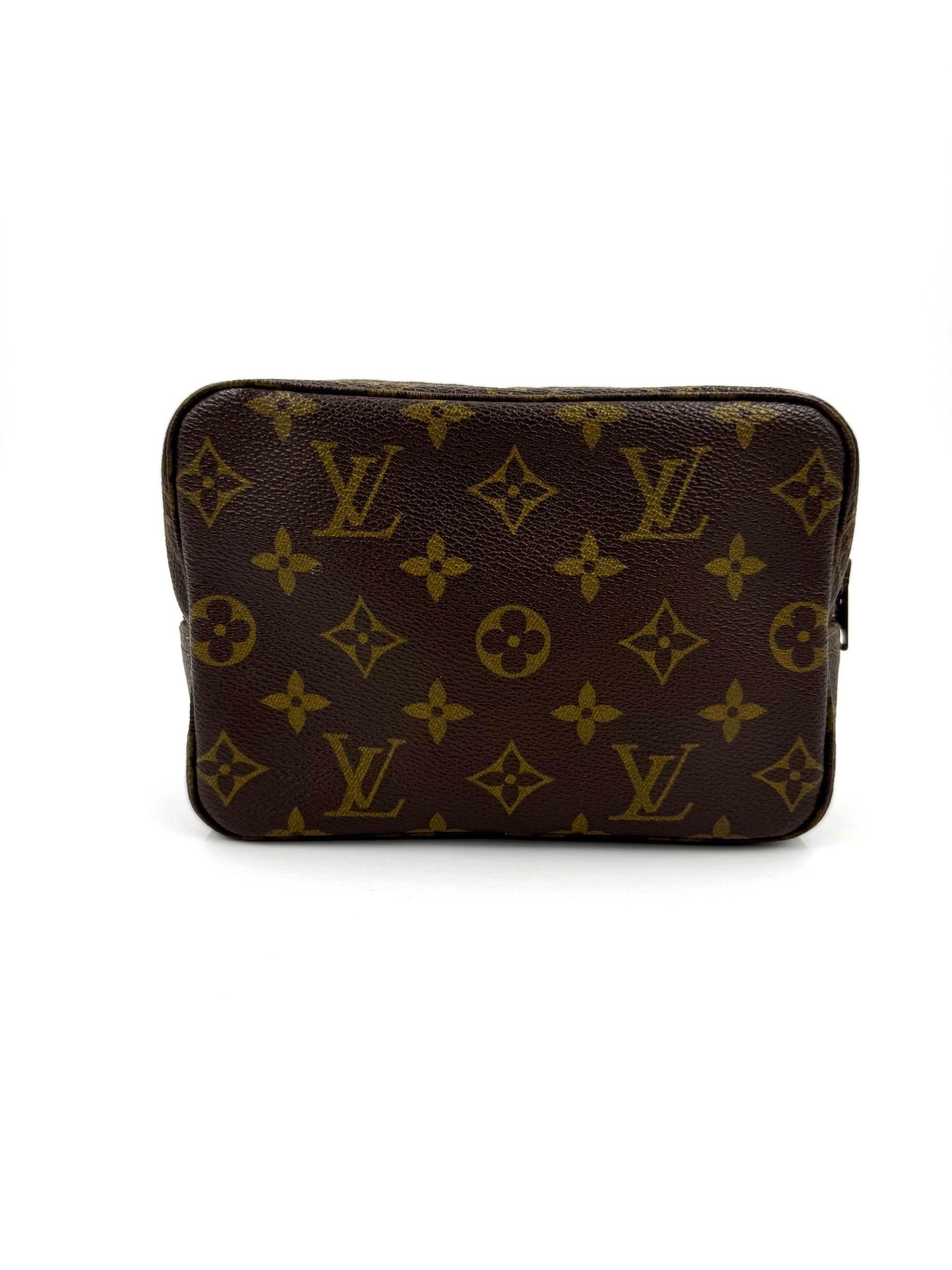 LOUIS VUITTON Trousse Toilette 18 Monogram Canvas Kosmetiktasche aus beschichtetem Canvas mit Reißverschluss