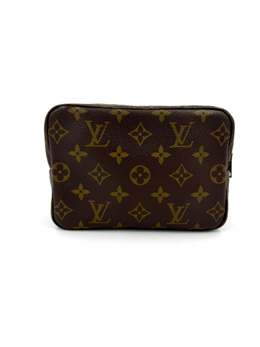 LOUIS VUITTON Trousse Toilette 18 Monogram Canvas Kosmetiktasche aus beschichtetem Canvas mit Reißverschluss