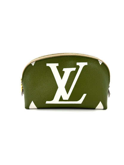 LOUIS VUITTON Pochette Cosmetique „By the Pool“ kahki