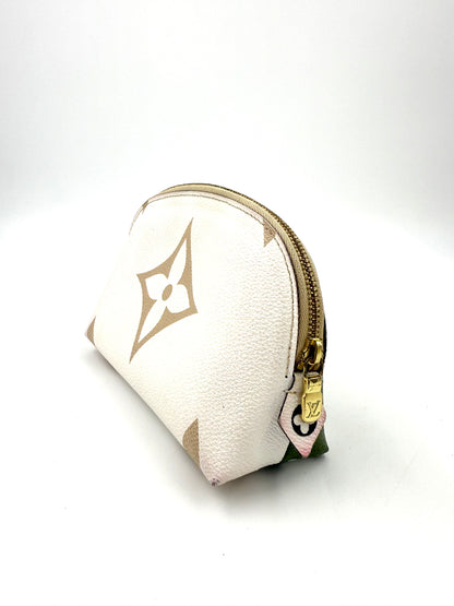 LOUIS VUITTON Pochette Cosmetique „By the Pool“ kahki