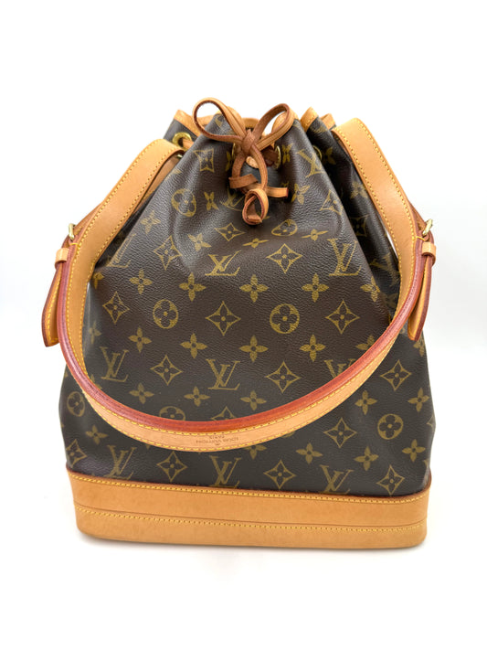 LOUIS VUITTON Noe grande Monogram Canvas