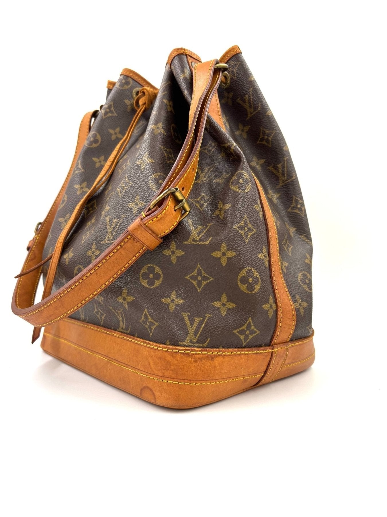 LOUIS VUITTON Noe grande Monogram Canvas Vintage - Clutch & Macarons - AR0960 - Clutch & Macarons - 