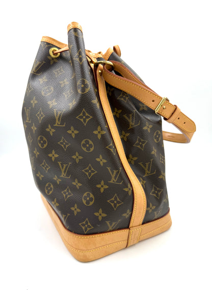 LOUIS VUITTON Noe grande Monogram Canvas