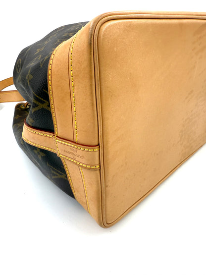 LOUIS VUITTON Noe grande Monogram Canvas
