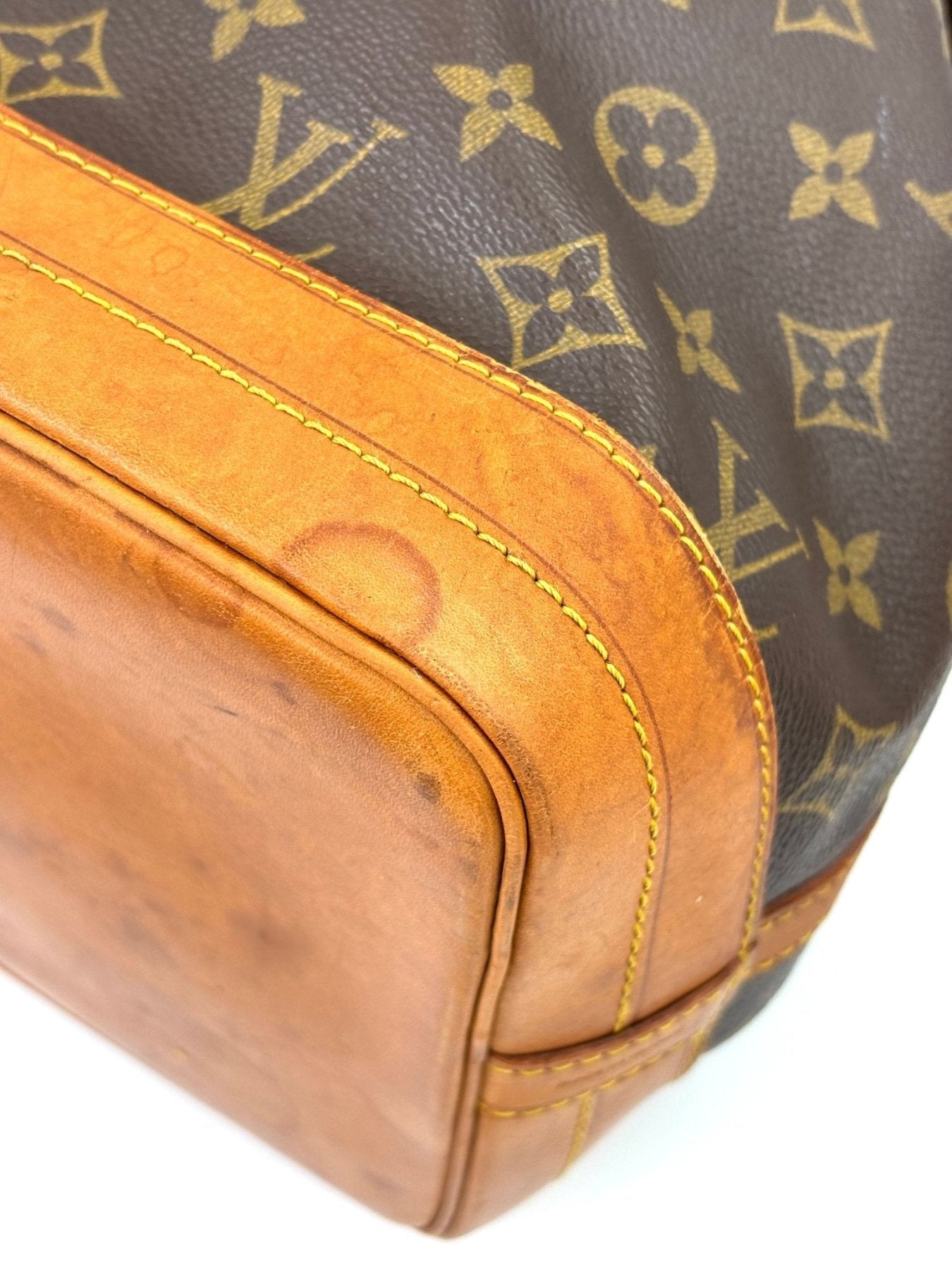 LOUIS VUITTON Noe grande Monogram Canvas Vintage - Clutch & Macarons - AR0960 - Clutch & Macarons - 
