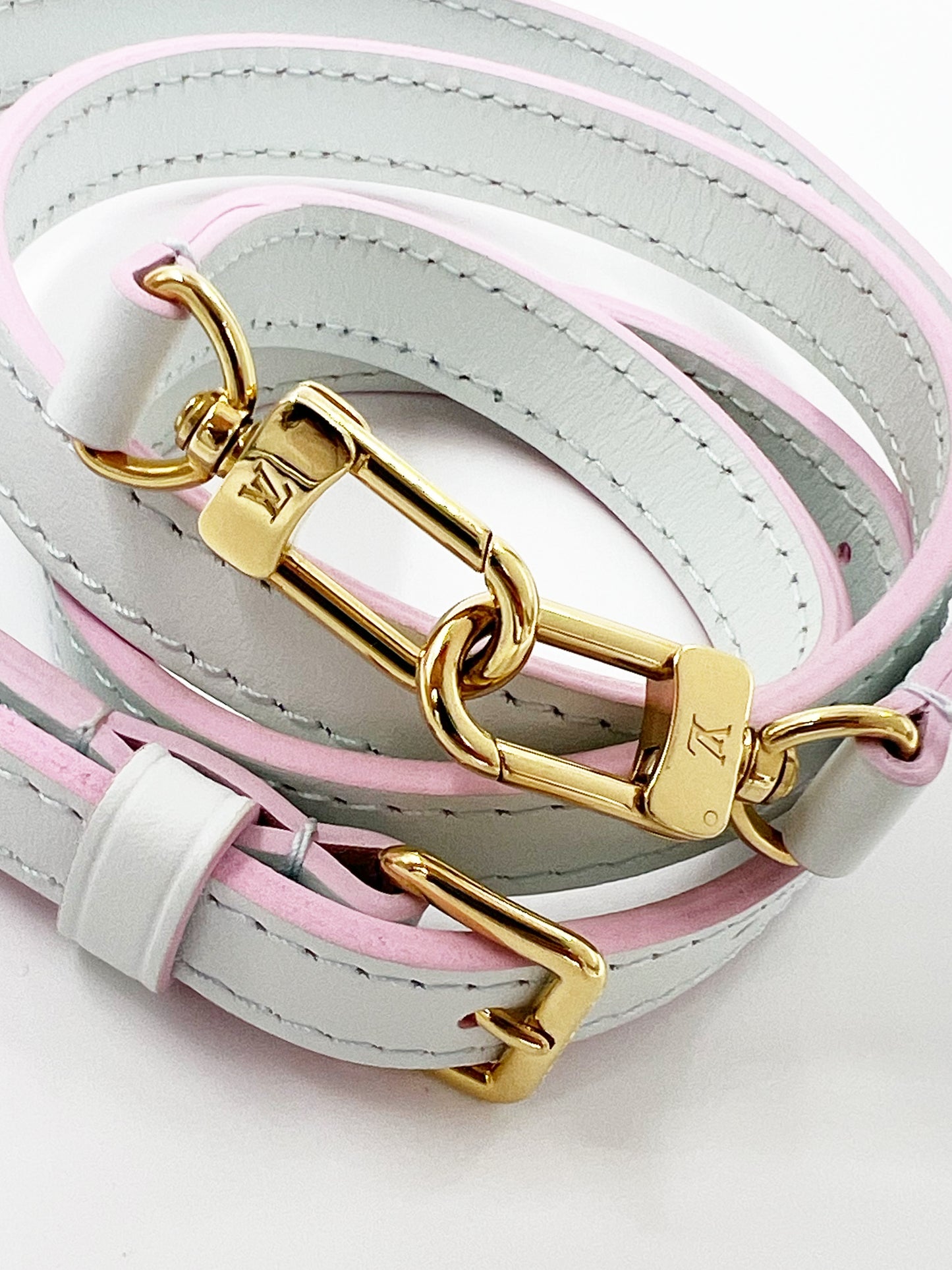 LOUIS VUITTON Sac Plat Mini Escale