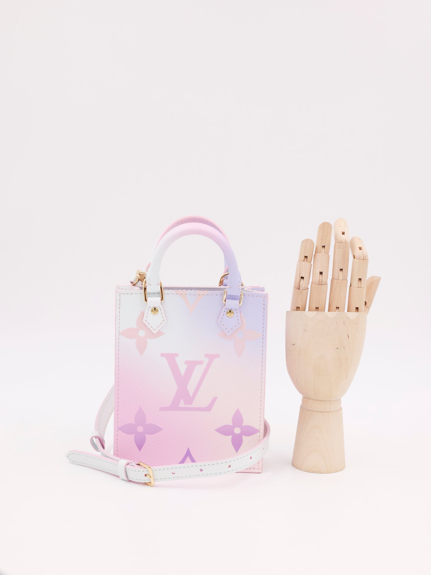 LOUIS VUITTON Sac Plat Mini Escale