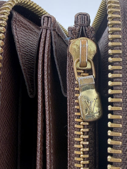 LOUIS VUITTON Zippy Damier Ebene