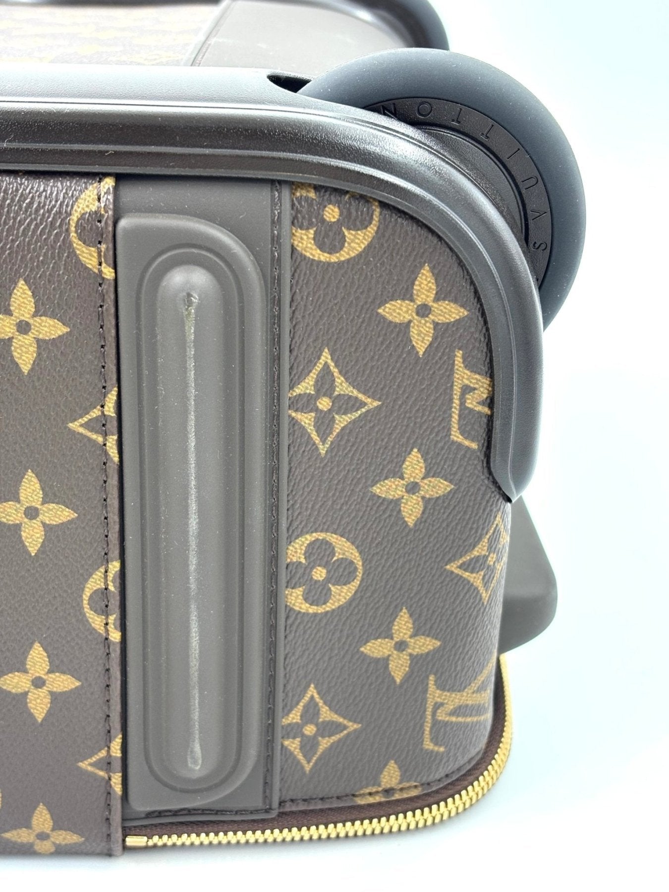 LOUIS VUITTON Pegase Monogram Canvas - Clutch & Macarons - SR4102 - Clutch & Macarons - 