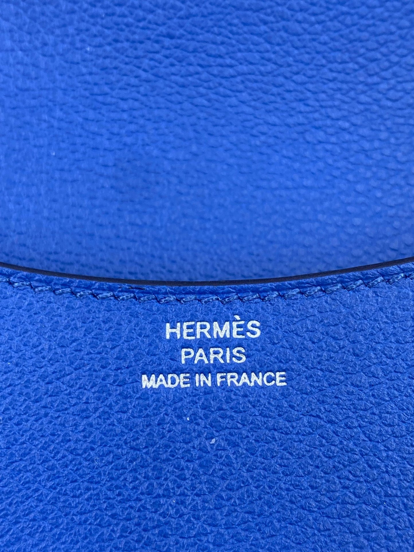 HERMÈS Constance Slim Blue de France - Clutch & Macarons - U - Clutch & Macarons - 