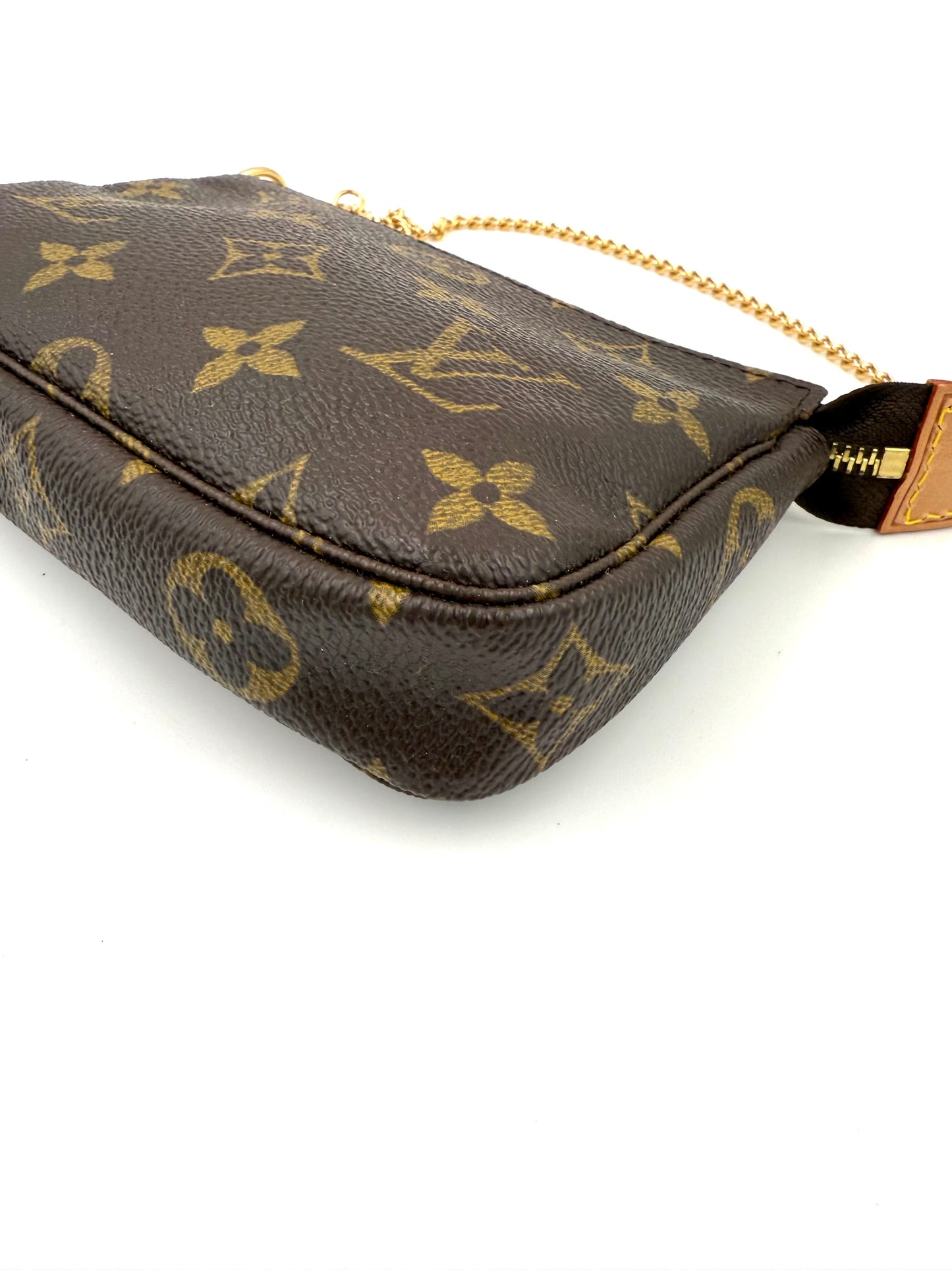 LOUIS VUITTON Mini Pochette Monogram Canvas