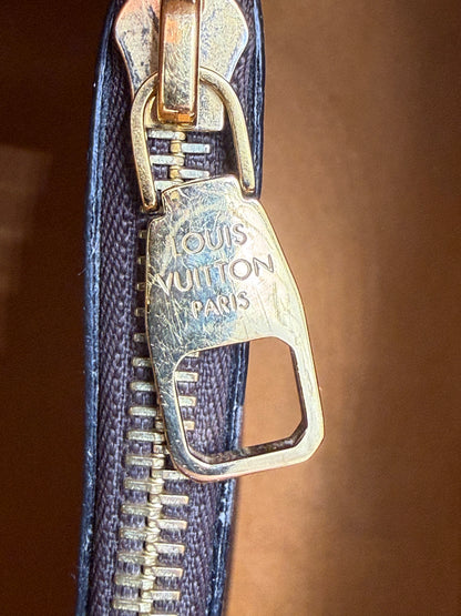 LOUIS VUITTON NeoNoe Damier Ebene Canvas
