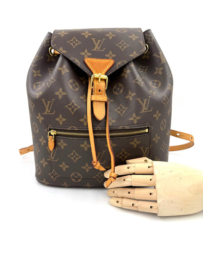 LOUIS VUITTON Montsouris MM Monogram Canvas Rucksack in braun mit goldfarbenen Details und verstellbaren Trägern