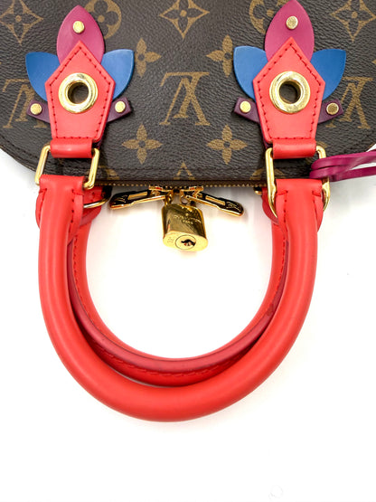 LOUIS VUITTON Alma BB Love Birds mit rotem Griff, goldfarbenem Schloss und Blumenapplikationen auf Monogramm-Canvas