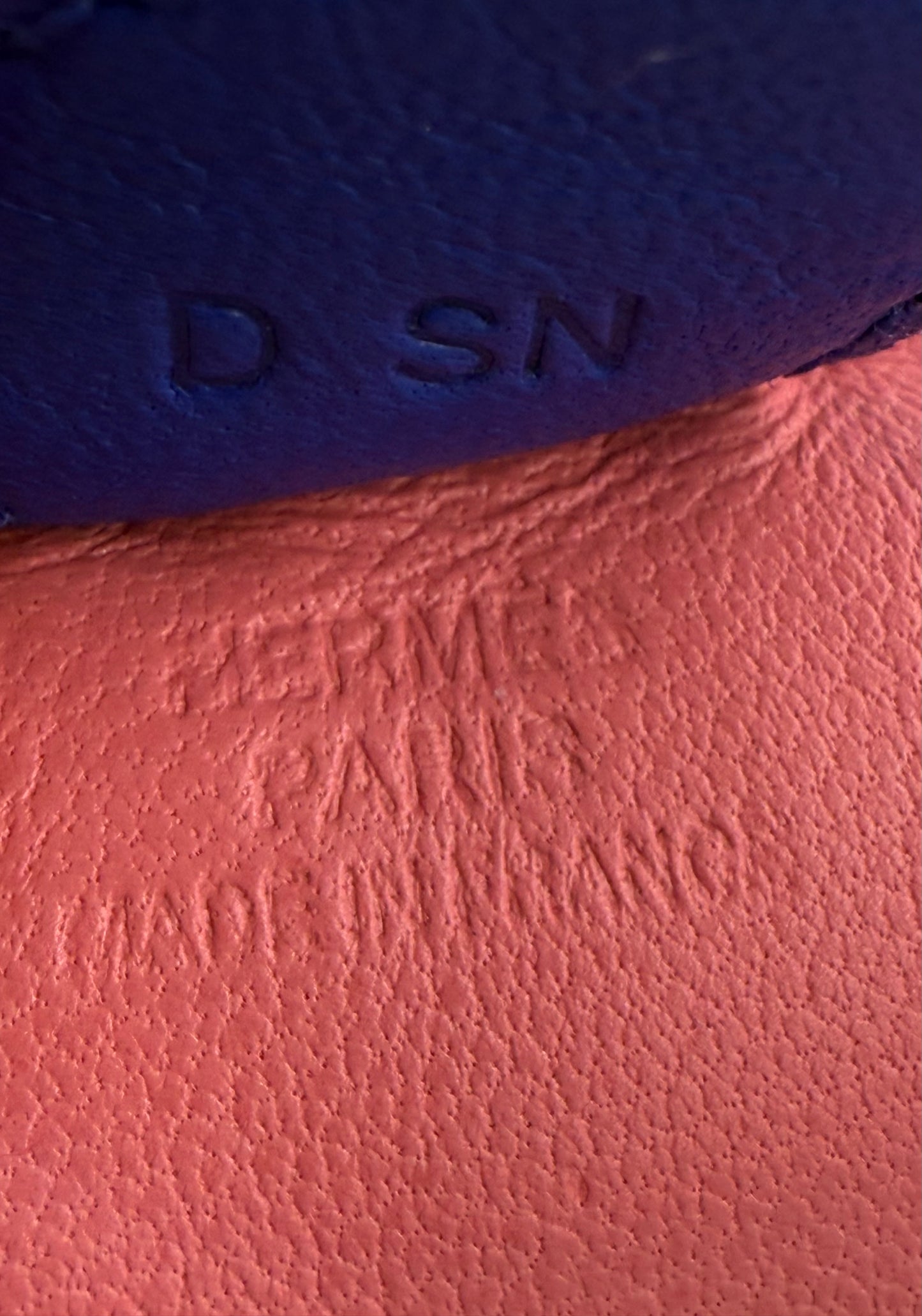 HERMÈS Rodéo PM rosa blau