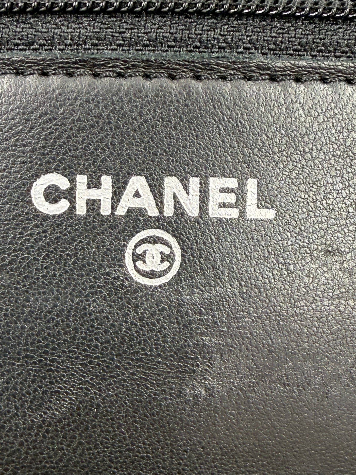 CHANEL Wallet on Chain WoC schwarz Lammleder SHW