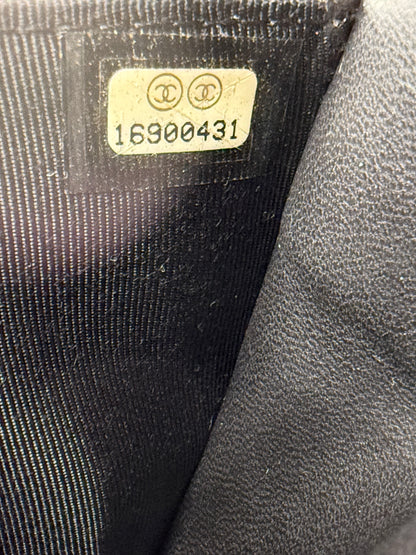 CHANEL Wallet on Chain WoC schwarz Lammleder SHW