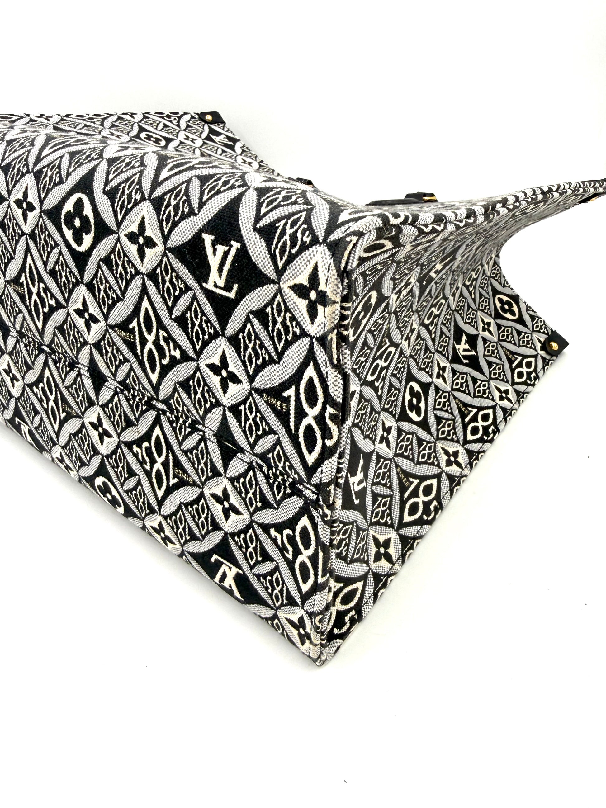 LOUIS VUITTON Onthego GM 1854 Edition schwarze und weiße große Designerhandtasche mit Monogramm-Print und Lederdetails