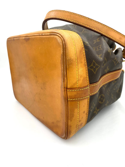 LOUIS VUITTON Vintage Sac Noe grande Monogram Canvas - Clutch & Macarons - AR0924 - Clutch & Macarons - 