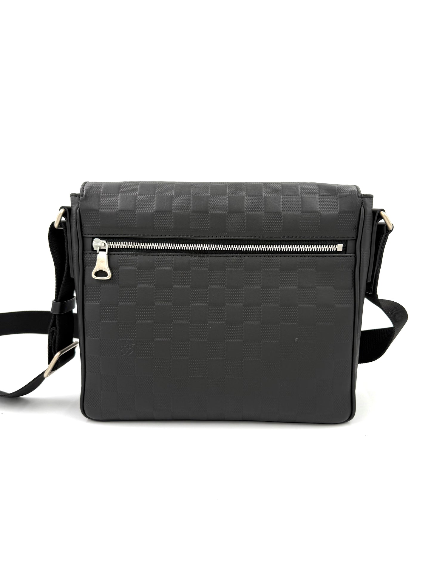 LOUIS VUITTON District PM Damier Infini