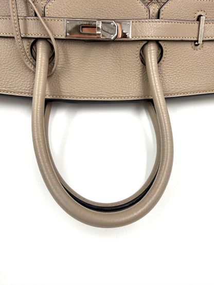 HERMÈS Birkin 35 Togo grau PHW aus genarbtem Leder mit silberfarbenem Verschluss und Griffen