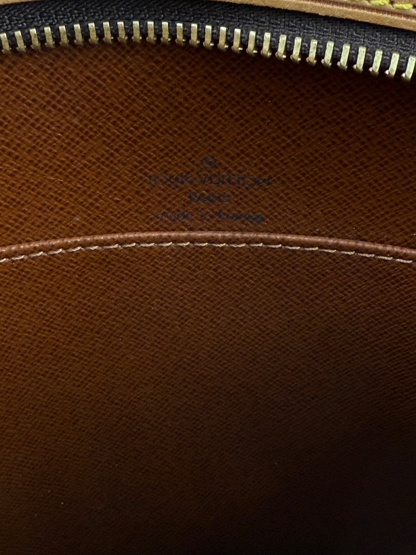LOUIS VUITTON Drouot Monogram Canvas