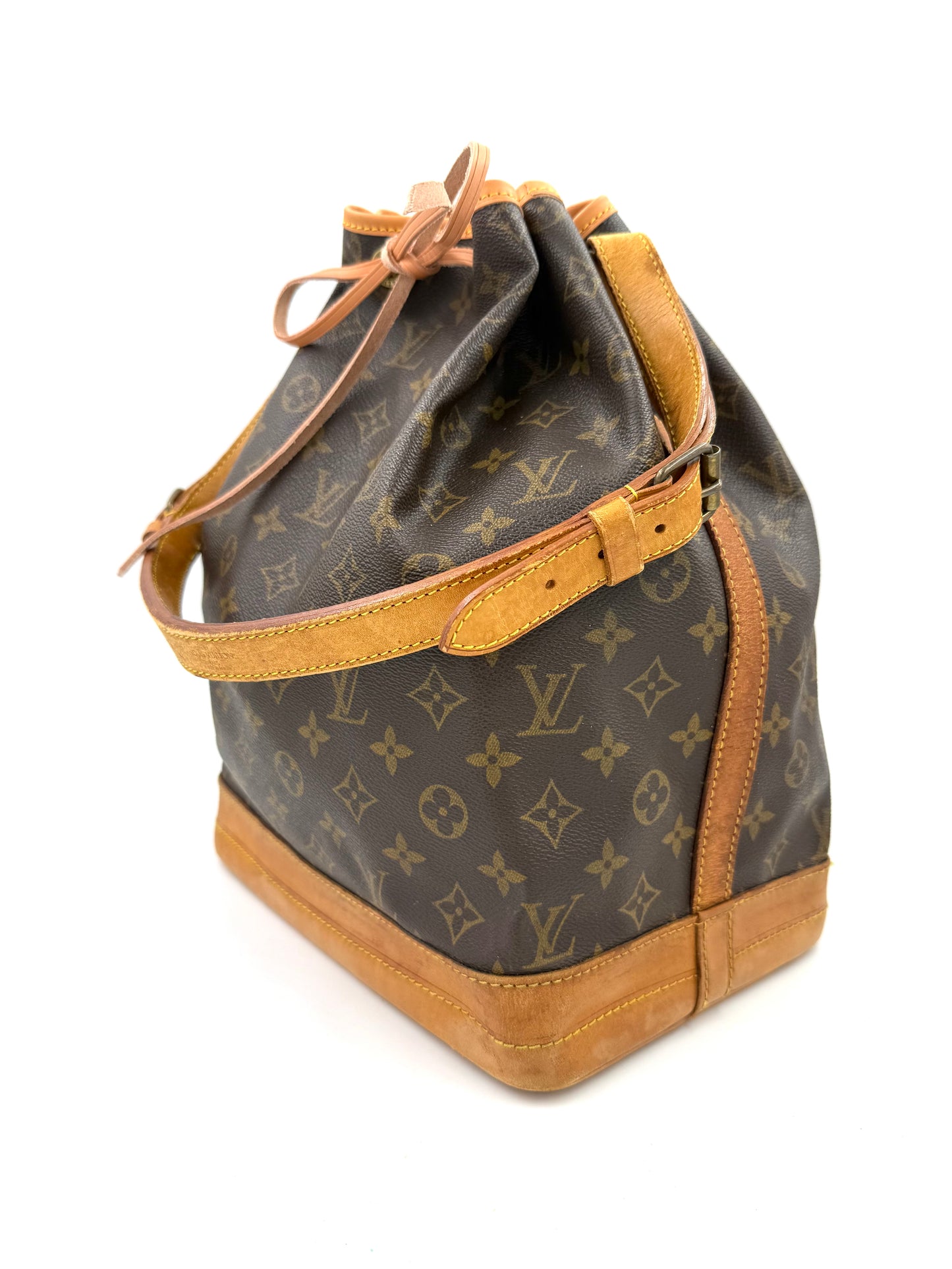 LOUIS VUITTON Noe grande Monogram Canvas Vintage