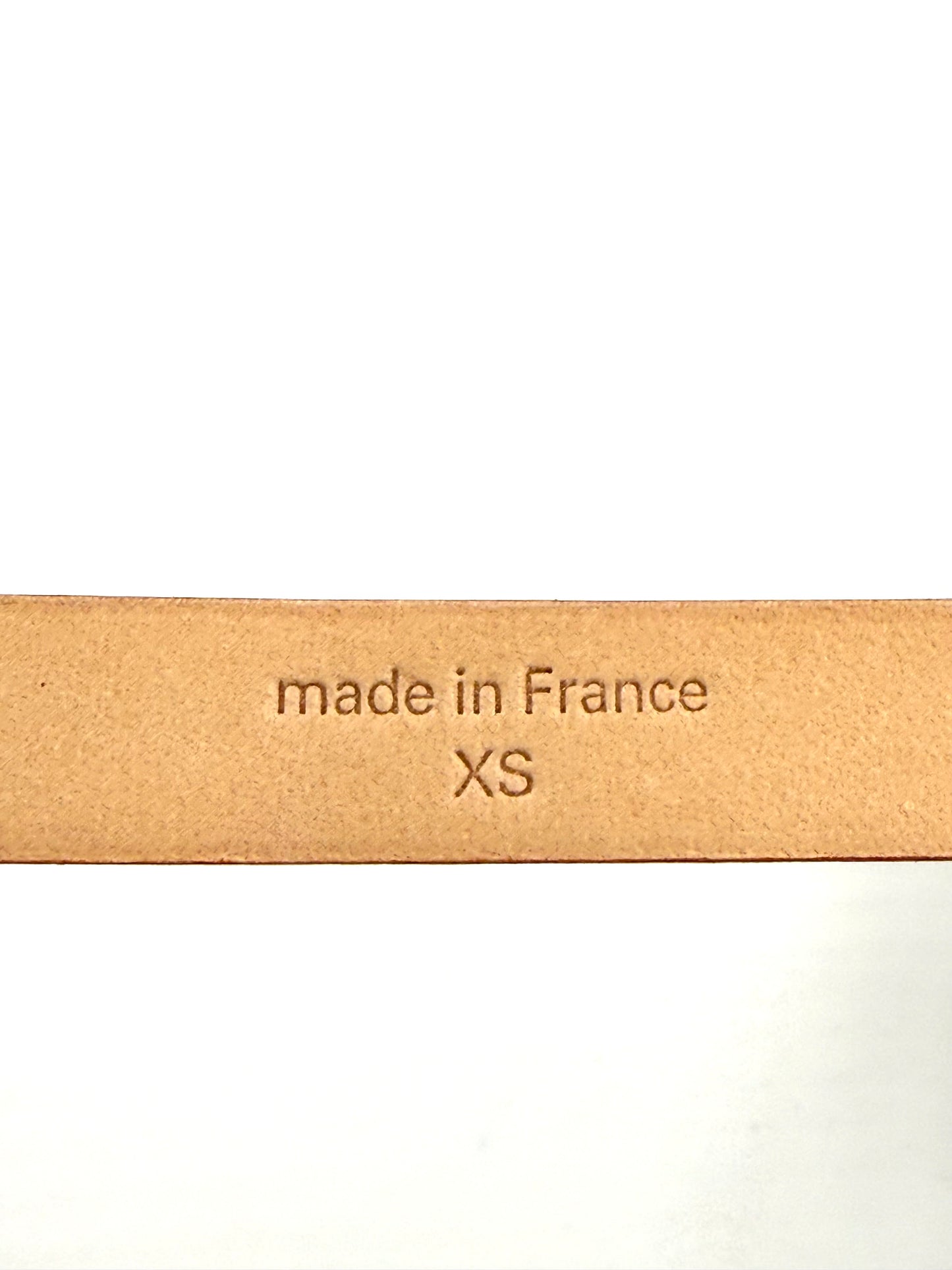 LOUIS VUITTON Pochette Florentine Monogram Canvas