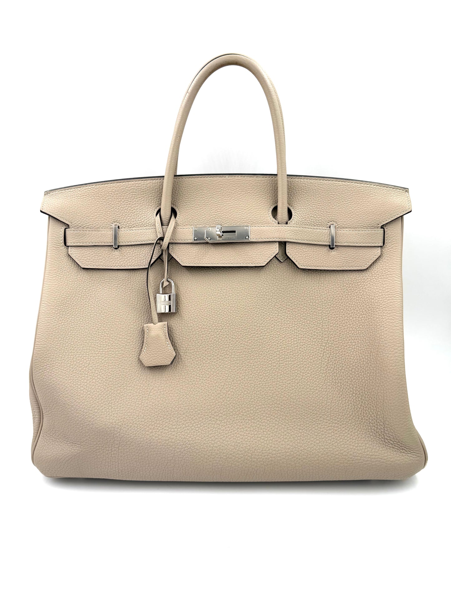 Hochwertige HERMÈS Birkin 40 Togo Gris Tourterelle PHW Designer Handtasche aus feinem Leder, elegant und stilvoll.