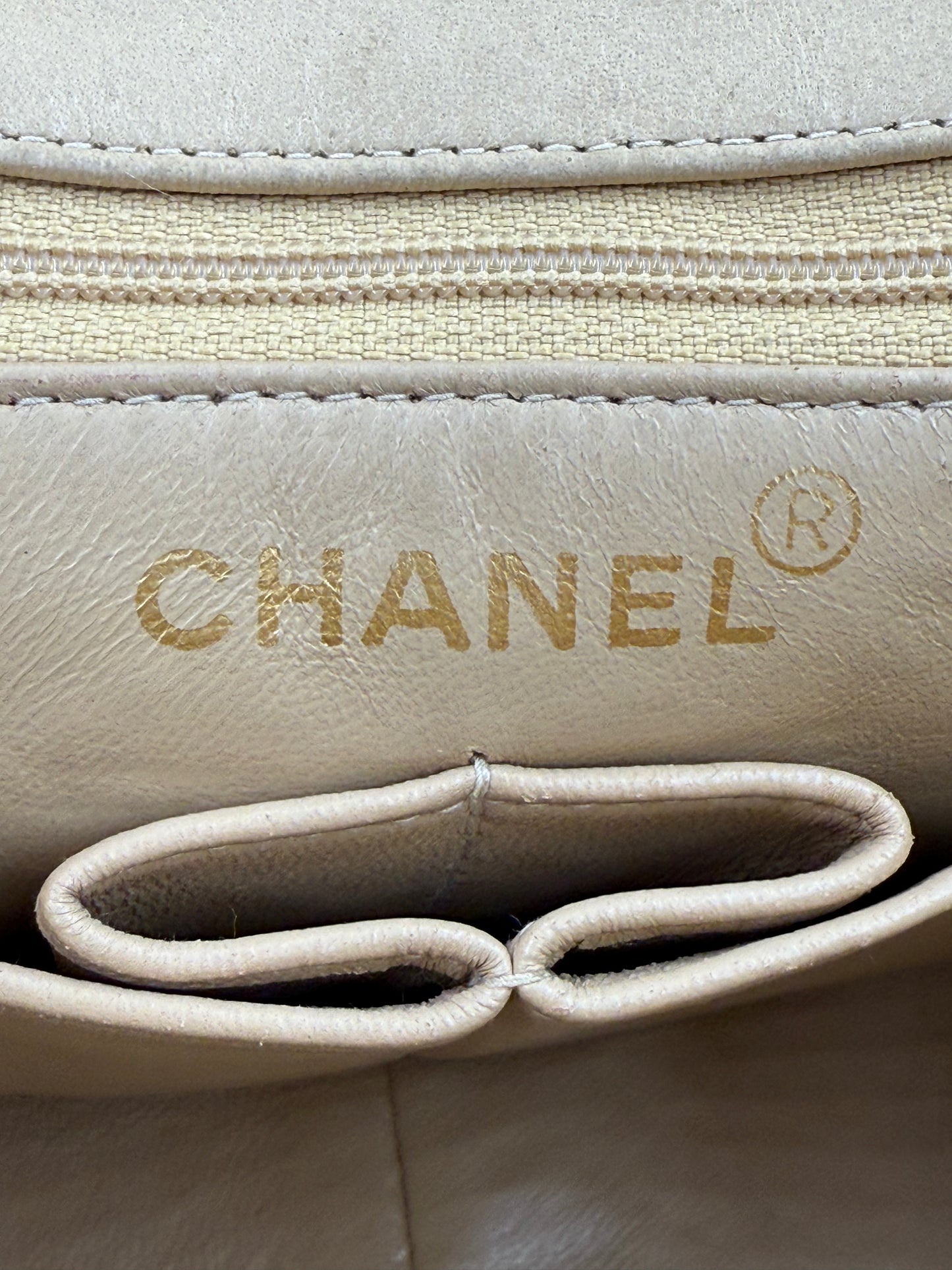 CHANEL Timeless Single Flap Square small beige GHW
